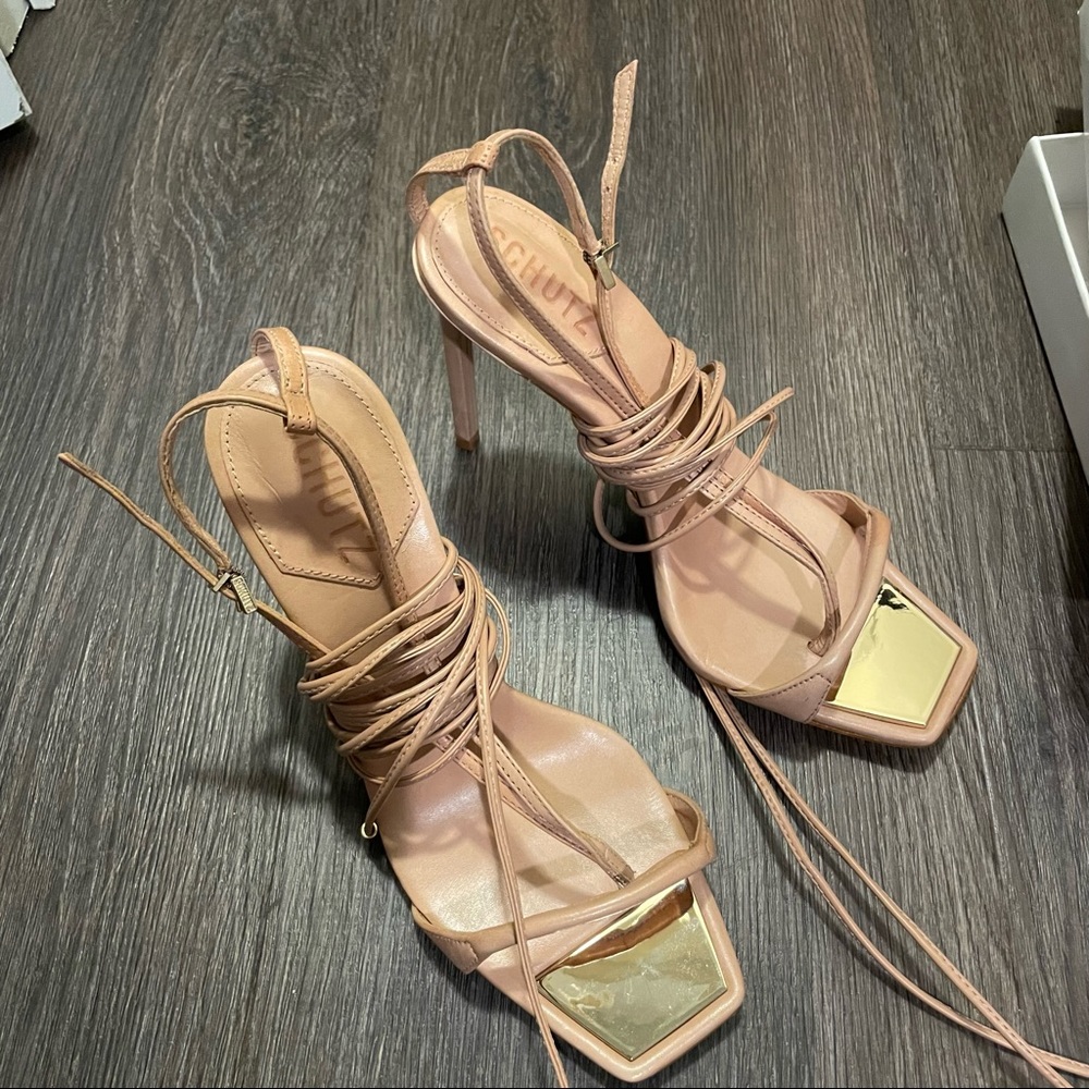 Schutz Vikki Leather Sandal